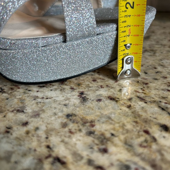 Benjamin Walk Touch ups Queenie  silver glitter platform sandals. NWOT Size 11 - Picture 11 of 16